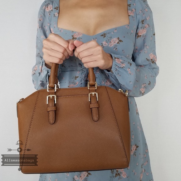 Michael Kors Medium Ciara Satchel studded luggage - Picture 6 of 9